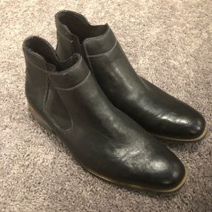 Steve Madden Orllando size 10 worn twice